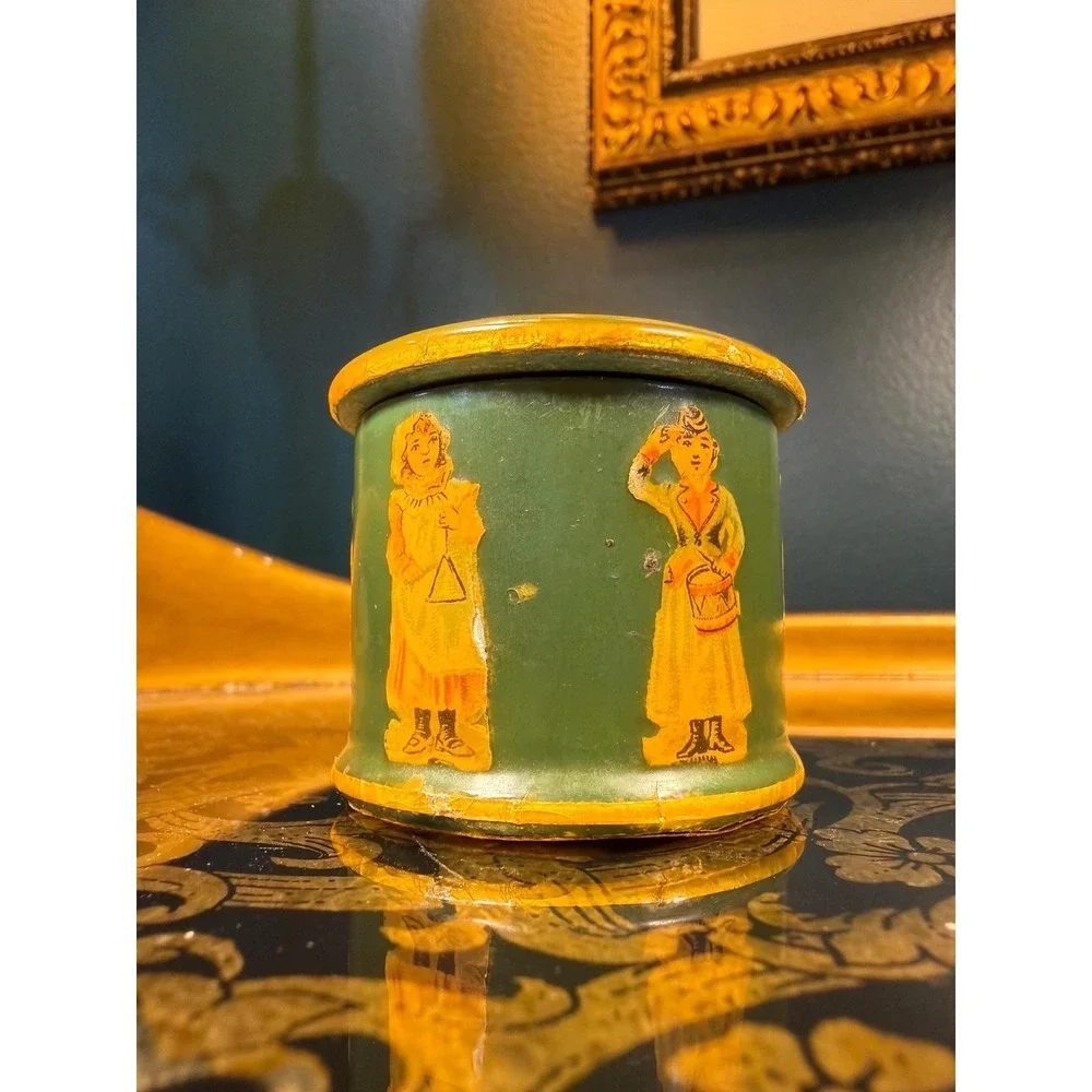 Vintage Hand-Painted Wood Stamp Roll Box 2″ Round Musical Figures - Picture 9 of 16